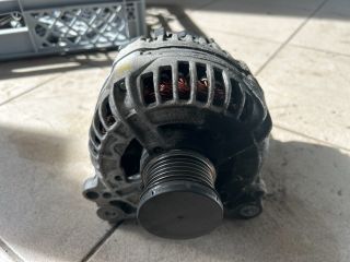 bontott VW TOURAN Generátor