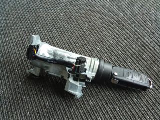 bontott VW TOURAN Gyújtáskapcsoló Házzal