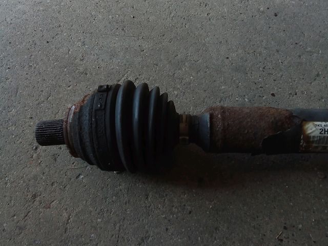 bontott VW TOURAN Jobb Féltengely