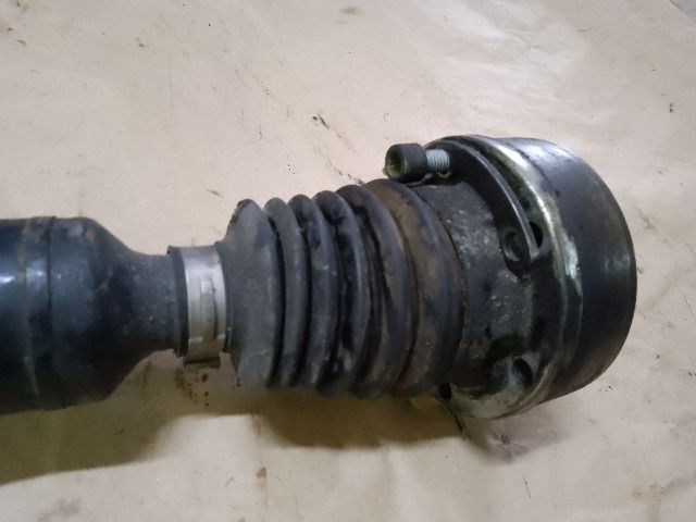 bontott VW TOURAN Jobb Féltengely