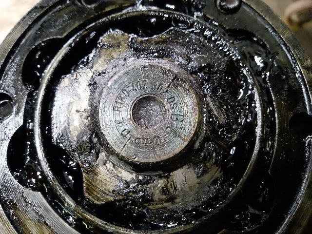 bontott VW TOURAN Jobb Féltengely