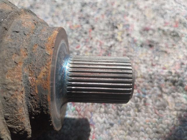 bontott VW TOURAN Jobb Féltengely