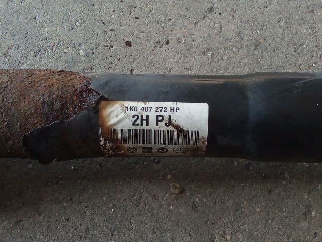 bontott VW TOURAN Jobb Féltengely