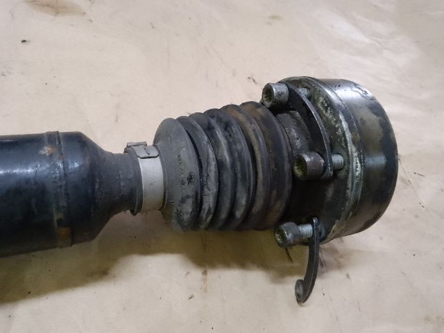 bontott VW TOURAN Jobb Féltengely