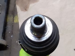 bontott VW TOURAN Jobb Féltengely