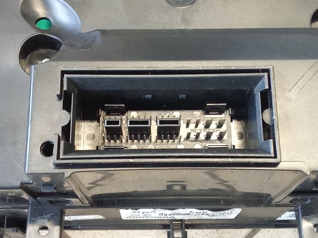 bontott VW TOURAN Kilométeróra