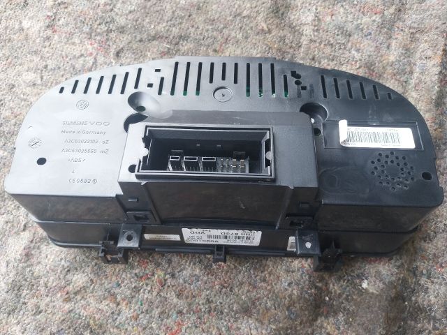 bontott VW TOURAN Kilométeróra