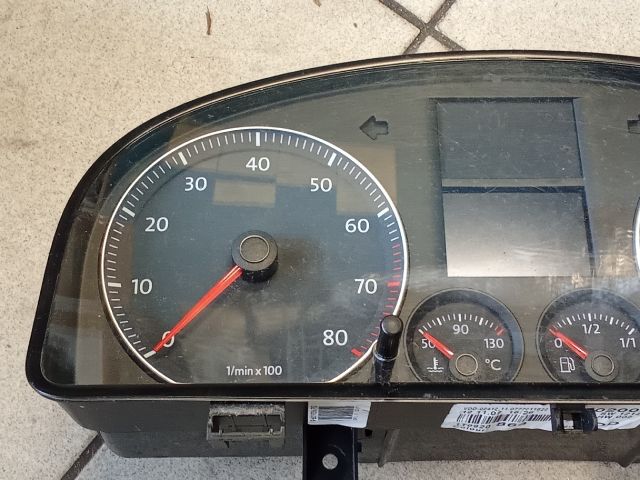 bontott VW TOURAN Kilométeróra