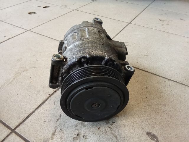 bontott VW TOURAN Klímakompresszor