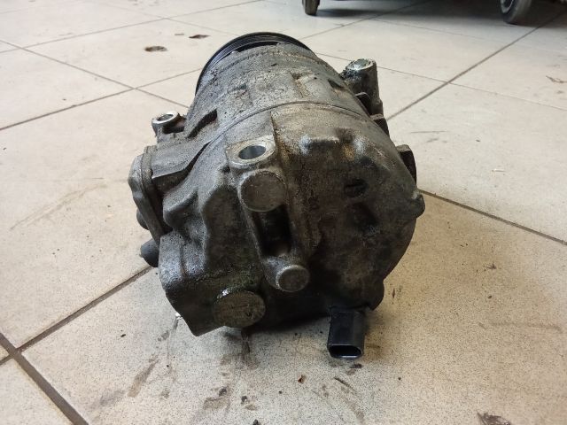 bontott VW TOURAN Klímakompresszor