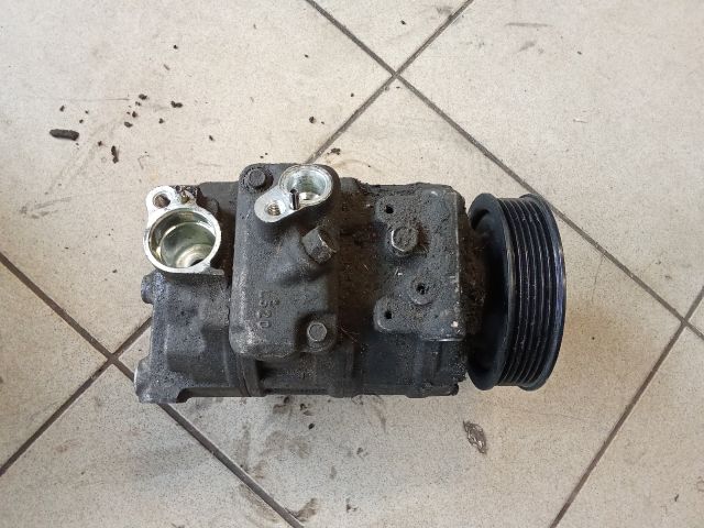 bontott VW TOURAN Klímakompresszor