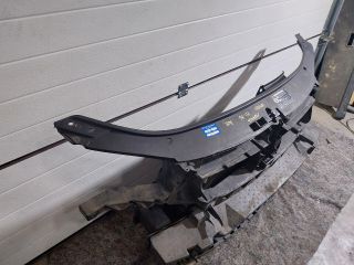 bontott VW TOURAN Komplett Homlokfal (Részeivel)