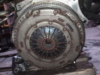 bontott VW TOURAN Kuplung Szett Lendkerékkel