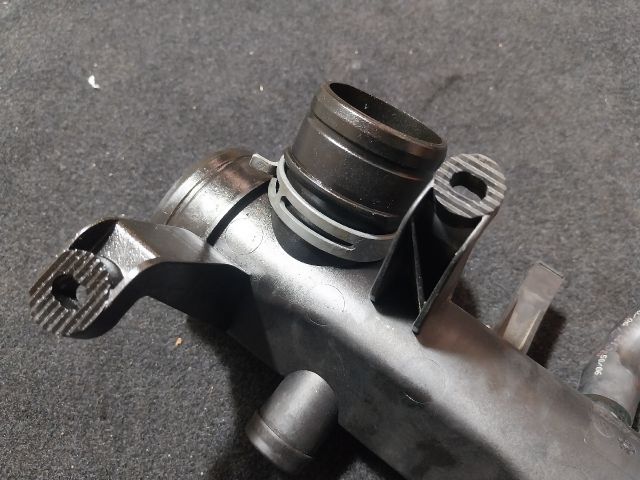 bontott VW TOURAN Légbeömlő Cső