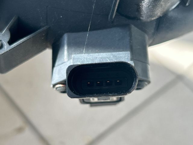 bontott VW TOURAN Légbeömlő Cső