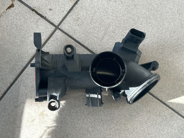 bontott VW TOURAN Légbeömlő Cső