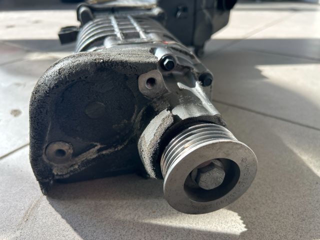 bontott VW TOURAN Légkompresszor