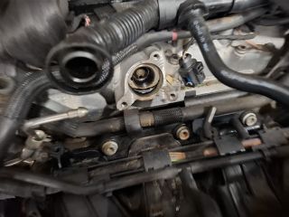 bontott VW TOURAN Motor (Fűzött blokk hengerfejjel)