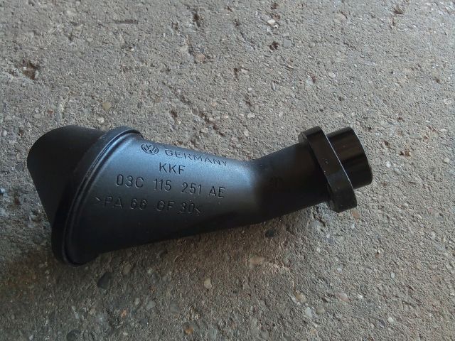 bontott VW TOURAN Olajszivattyú Szűrőkosár