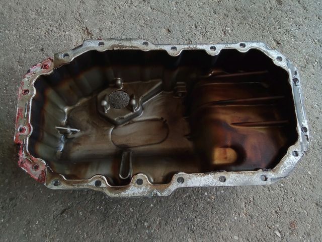 bontott VW TOURAN Olajteknő