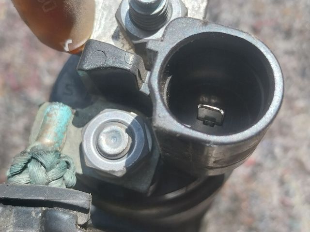 bontott VW TOURAN Önindító