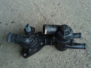 bontott VW TOURAN Termosztátház