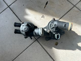bontott VW TOURAN Termosztátház