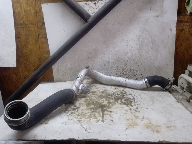 bontott VW TOURAN Turbócső