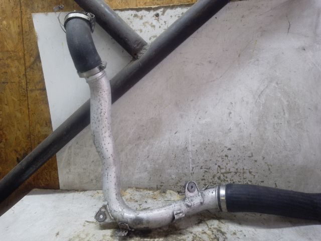 bontott VW TOURAN Turbócső