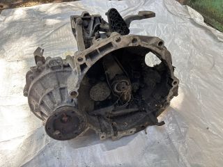 bontott VW TOURAN Váltó (Mechanikus)
