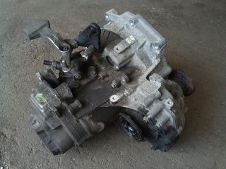 bontott VW TOURAN Váltó (Mechanikus)