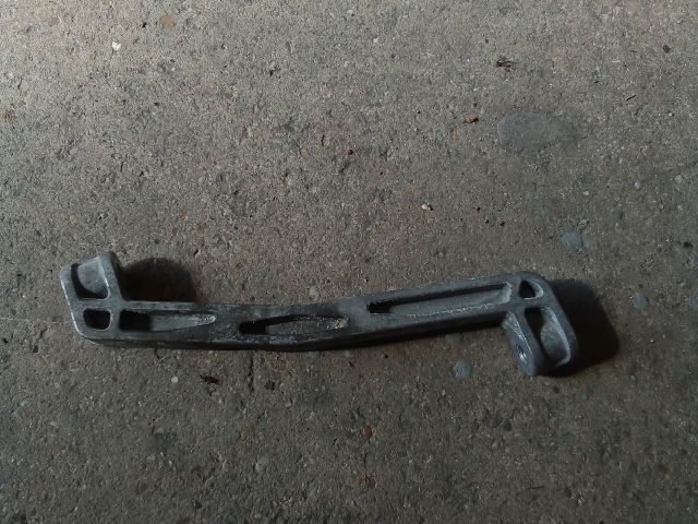 bontott VW TOURAN Váltó Tartó Bak (Pozíciófüggetlen)