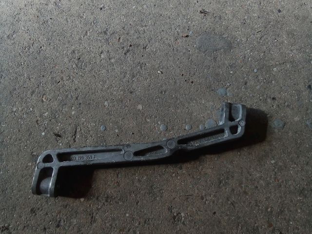 bontott VW TOURAN Váltó Tartó Bak (Pozíciófüggetlen)