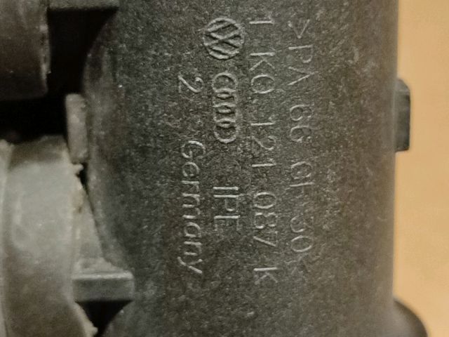 bontott VW TOURAN Vízcső