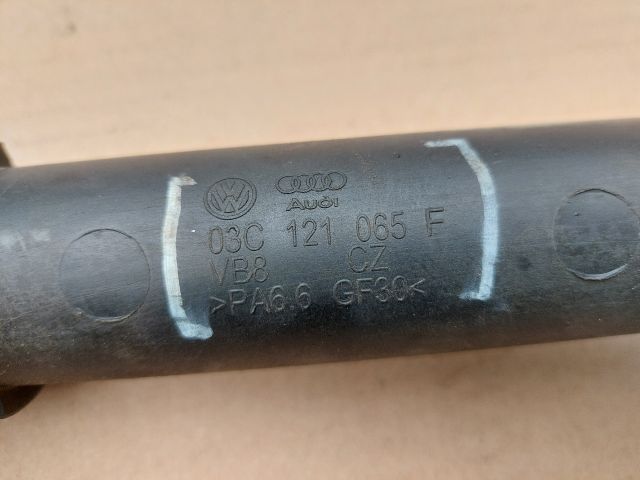 bontott VW TOURAN Vízcső