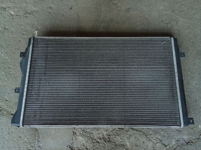 bontott VW TOURAN Vízhűtő Radiátor (Klímás)