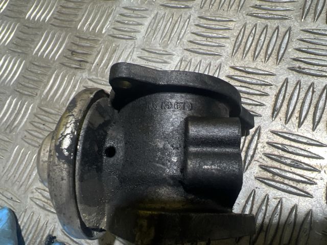 bontott VW TOURAN Fojtószelep (Elektromos)