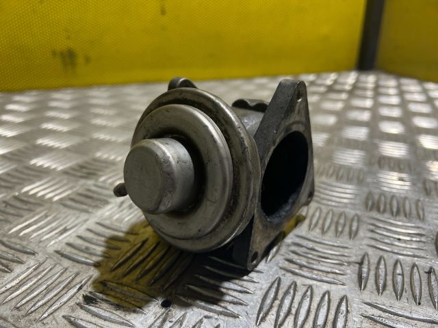 bontott VW TOURAN Fojtószelep (Elektromos)