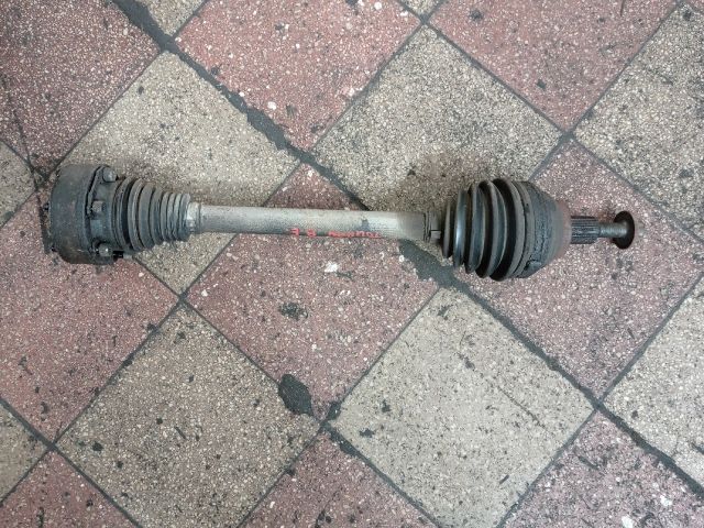 bontott VW TOURAN Bal Féltengely