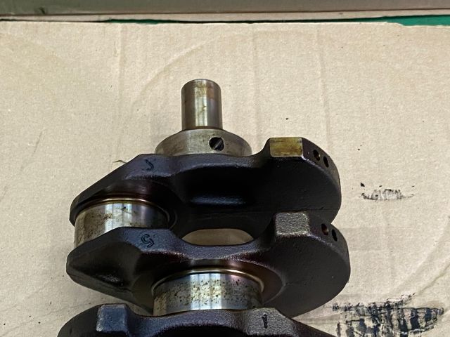 bontott VW TOURAN Főtengely (Magában)