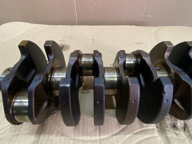 bontott VW TOURAN Főtengely (Magában)