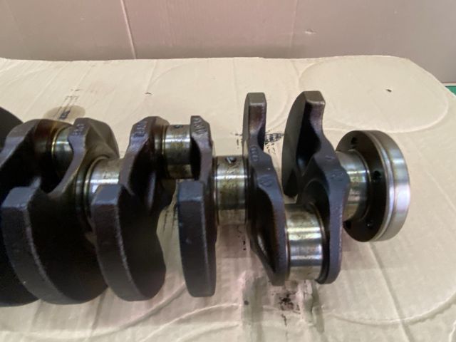 bontott VW TOURAN Főtengely (Magában)