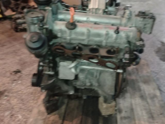 bontott VW TOURAN Főtengely (Magában)