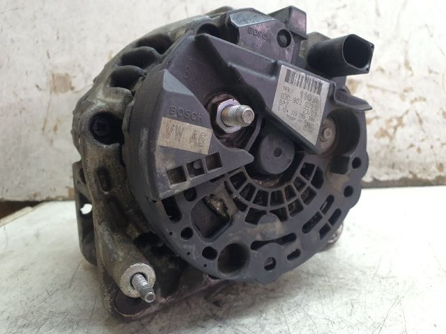 bontott VW TOURAN Generátor
