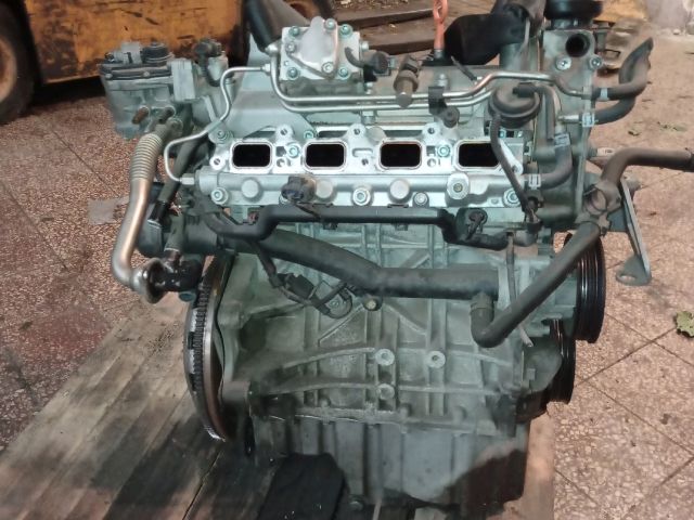 bontott VW TOURAN Hengerfej