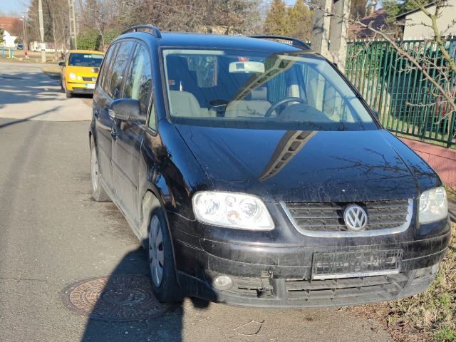 bontott VW TOURAN Jobb hátsó Féknyereg Munkahengerrel