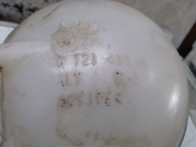 bontott VW TOURAN Kiegyenlítő Tartály