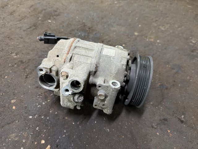 bontott VW TOURAN Klímakompresszor