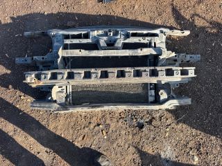 bontott VW TOURAN Komplett Homlokfal (Részeivel)