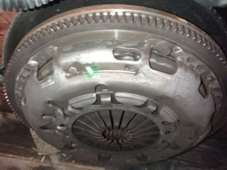 bontott VW TOURAN Kuplung Szett Lendkerékkel